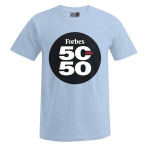 Wir präsentieren das „50 under 50“-Unisex-T-Shirt: ein hellblaues T-Shirt, das in der Mitte mit einem markanten schwarzen Kreis verziert ist, auf dem der Schriftzug „Forbes 50 UNDER 50“ in kräftigem Weiß und Rot prangt – eine Hommage an die renommierte Forbes-Rangliste.
